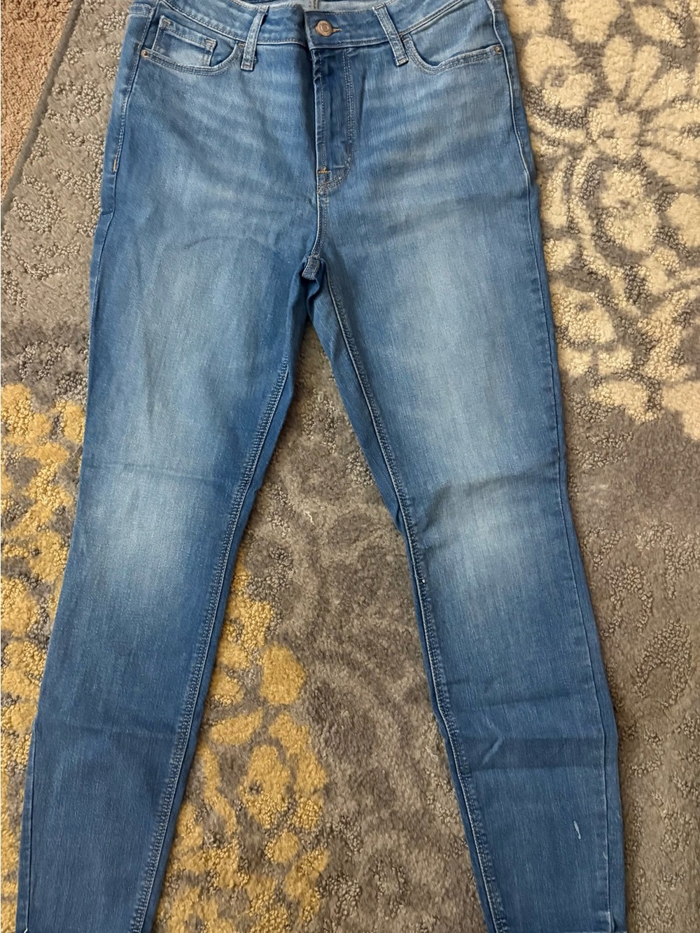 Old Navy Light Blue Women's Skinny Jeans